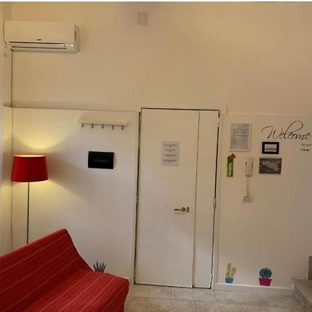 Apartamento The Airport House Catania Exterior foto