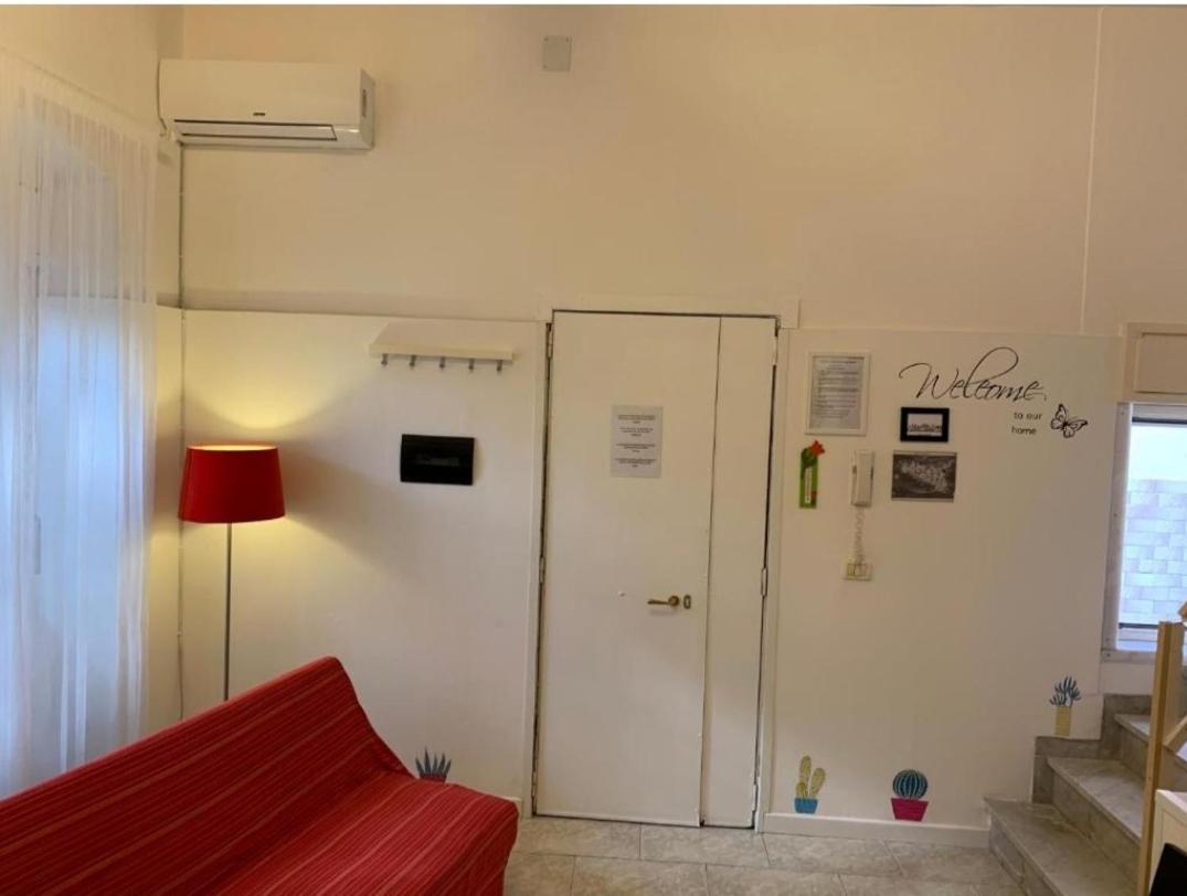 Apartamento The Airport House Catania Exterior foto